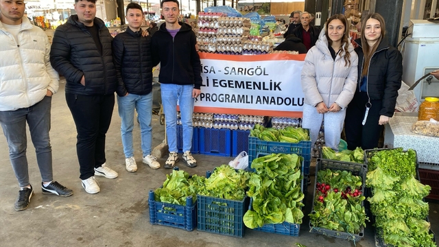Tarımda uygulamalı eğitimde büyük başarı
Tarım alanı öğrencileri rekor üretimle okullarına destek oldu