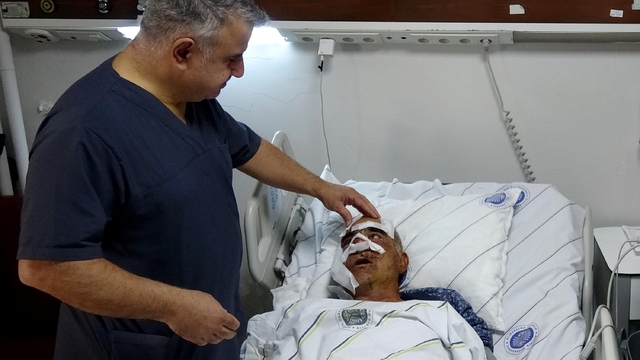 Hayvan otlatırken ayı saldırdı, yüzünden yaralandı