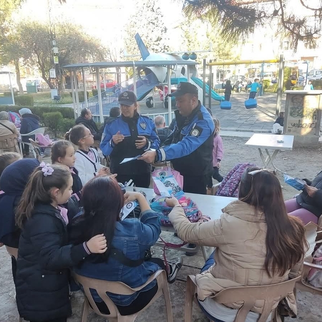 Kütahya İl Emniyet Müdürlüğü'nden "Güvenli Eğitim" çalışması