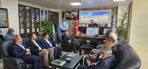 Cizre'de Gazze için düzenlenen hayır çarşısının geliri TDV hesabına aktarıl...