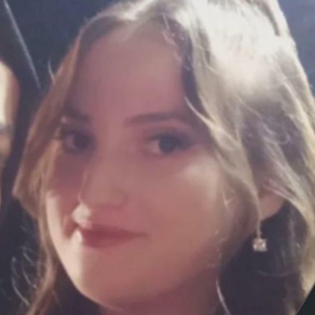 Ev yangınında ölen Makbule, son yolculuğuna uğurlandı