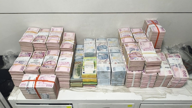 Mersin merkezli 9 ilde yasa dışı bahis operasyonu; 4'ü hakem 36 gözaltı