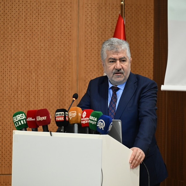 Bakan Yardımcısı Dönmez: Teknoloji üretemeyen sanayi, sürdürülebilir değild...