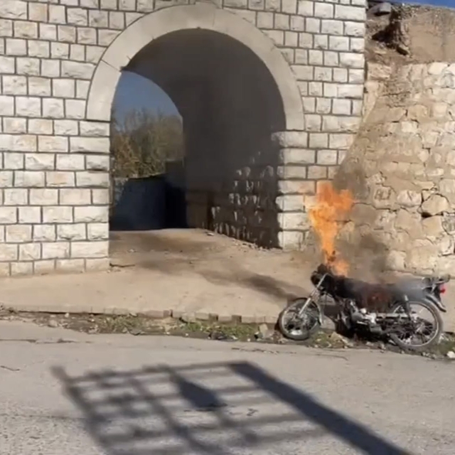 Uyuşturucu kullananlara karşı çıktığı için darbedildiğini öne sürüp motosik...