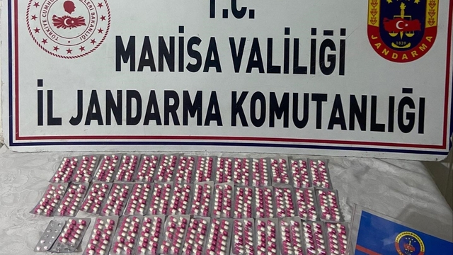 Salihli'de uyuşturucu sevkiyatına jandarma engel oldu