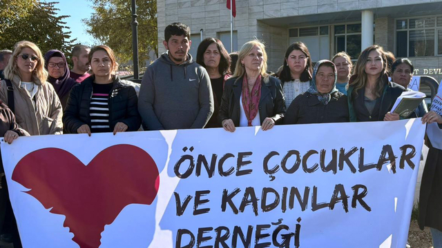 Muğla'da karısını döverek öldürdüğü iddia edilen sanığın yargılanmasına başlandı