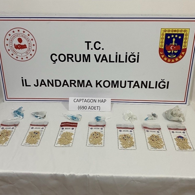 Çorum jandarmasından zehir tacirlerine geçit yok: 7 tutuklama