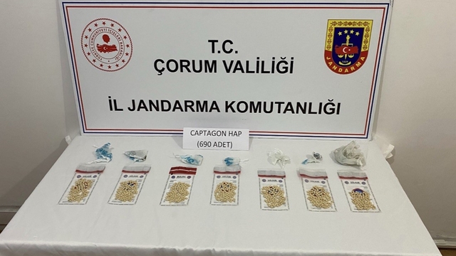 Çorum jandarmasından zehir tacirlerine geçit yok: 7 tutuklama