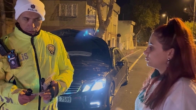 Gülerek üfledi, ağlayarak ayrıldı: 0.29 promil alkollü çıkan aday sürücünün ehliyeti iptal edildi