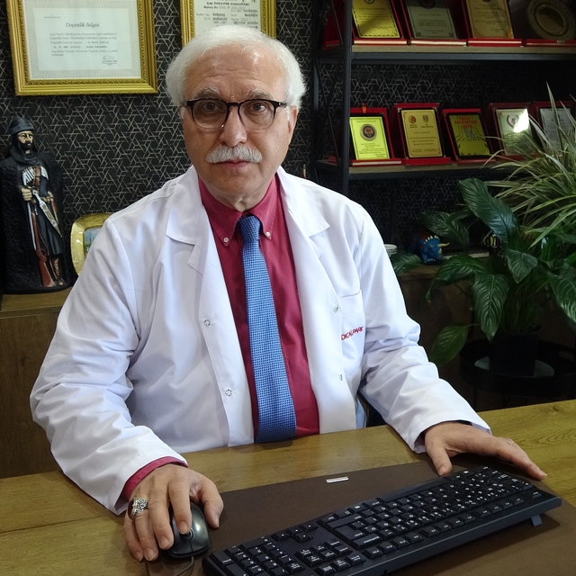 Prof. Dr. Tevfik Özlü: "KOAH hastaların birçoğu KOAH olduğunu bilmiyor"
"Ya...