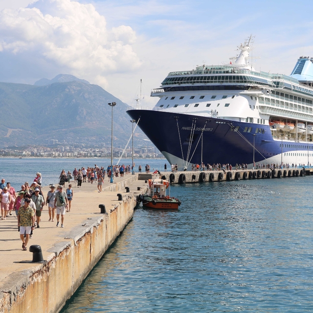 Alanya'da kruvaziyer turizmi, pandemi çöküşünden sonra 4 yılda toparlandı