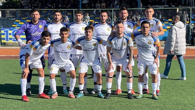 Söğütspor kendi evinde mağlup ayrıldı