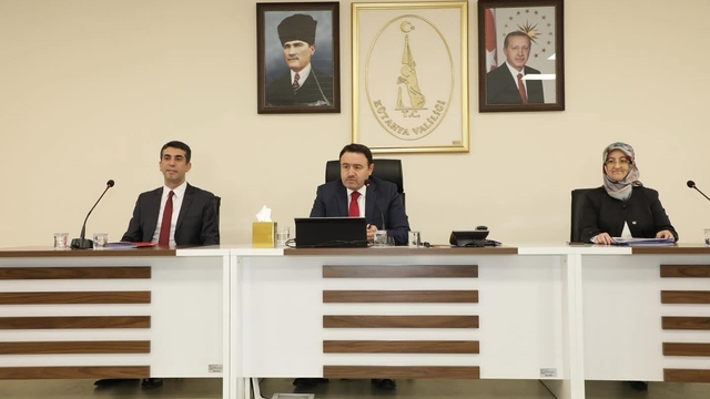 Kütahya'da kadına yönelik şiddet ve çocuk koruma çalışmaları değerlendirildi