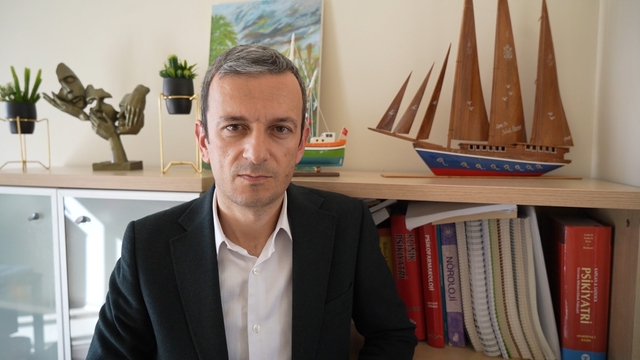 Kumar bağımlılığı tırmanıyor: Erişim kolaylaştı, gençler ve kadınlarda başvurular arttı