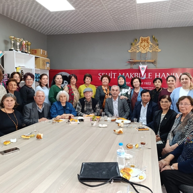 Gördes Kültür ve Doğa Derneği, kuruluşunun 7. yılında yazarlarla buluştu