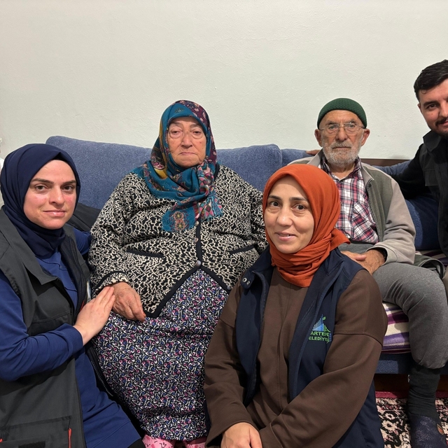 Kartepe'de yaşlılara 7/24 kesintisiz sağlık ve sosyal destek