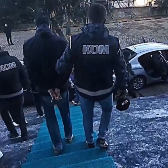 Bingöl merkezli 5 ilde dolandırıcılık operasyonu: 10 tutuklama