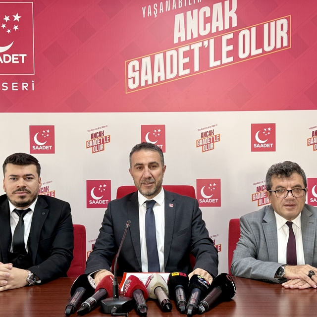 Başkan Altun: "Türkiye'deki kadın cinayetleri artık normalize ediliyor"
"Ka...