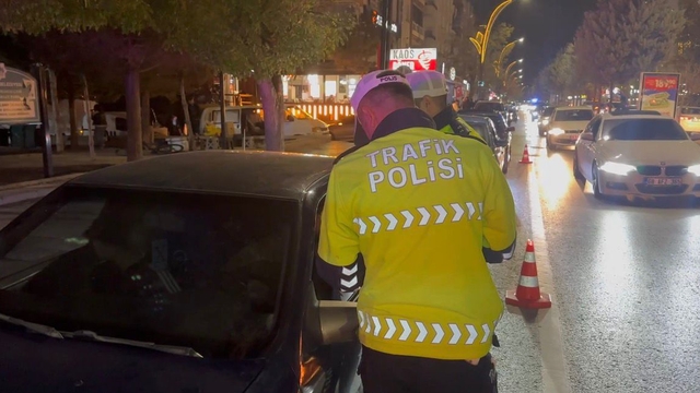 Aksaray'da asayiş uygulaması yapıldı