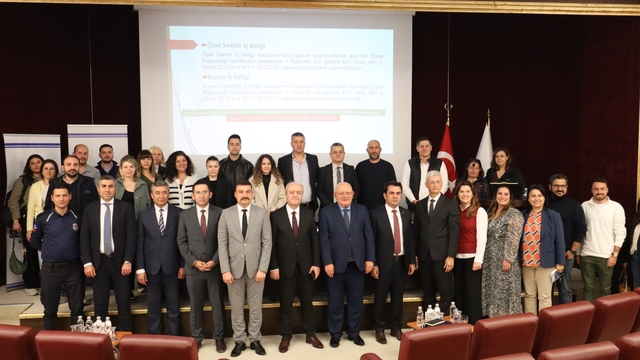 Adalet ve Sanayi İş Birliği Forumu Manisa'da gerçekleştirildi