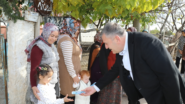Çubuk Belediye Başkanı Demirbaş'ın mahalle ziyaretleri sürüyor