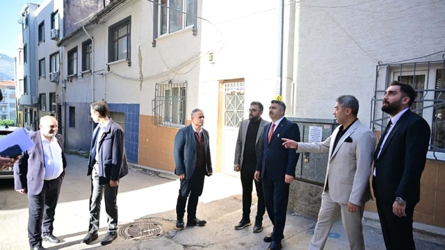 Yıldırım'da merdivenli yollar, çıkmaz sokaklar caddelere dönüşüyor