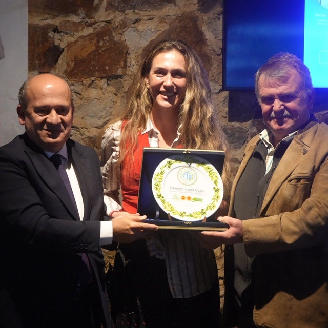 'Dünya bir yana, ben bir yana' söyleşisi