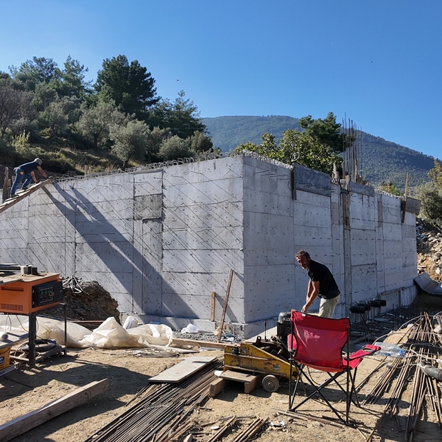 Milas Bafa Mahallesi'nde içme suyu deposu yenileniyor
