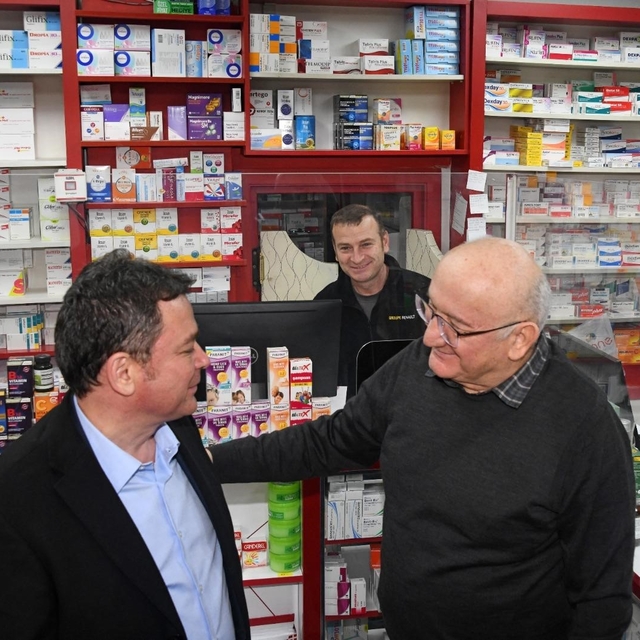 Başkan Erkan Aydın İstiklal Mahallesi'nde vatandaşlarla buluştu