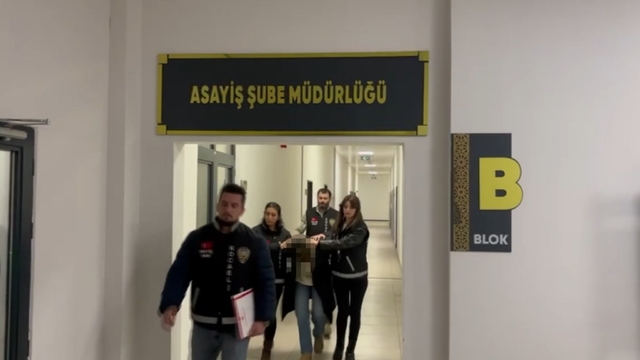 18 yıl önce bebeğini öldürüp, çöpe atan anne yakalandı