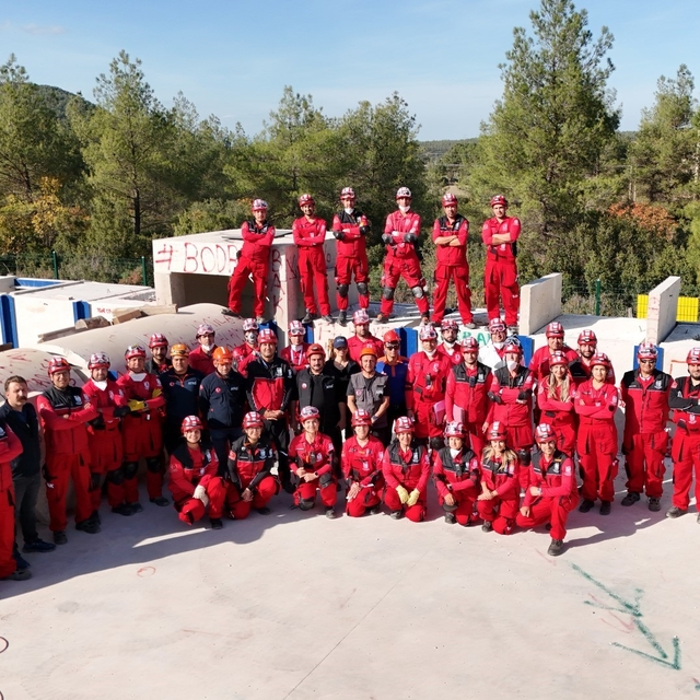 Bodrum Belediyesi kurtarma ekibi, sınavı başarıyla tamamladı