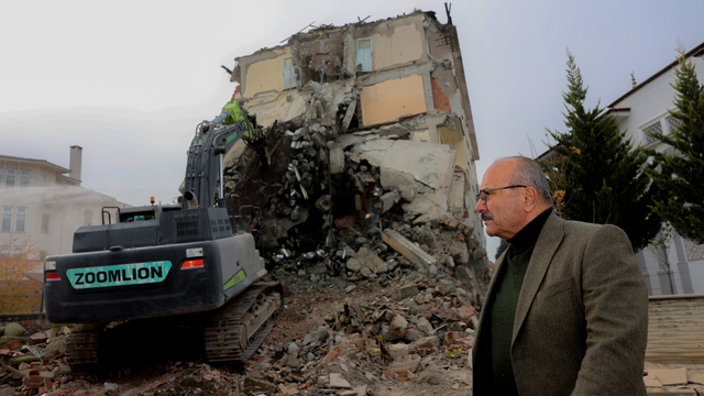 Taşköprü Belediye Başkanı Arslan, ilçede yürütülen çalışmaları inceledi
