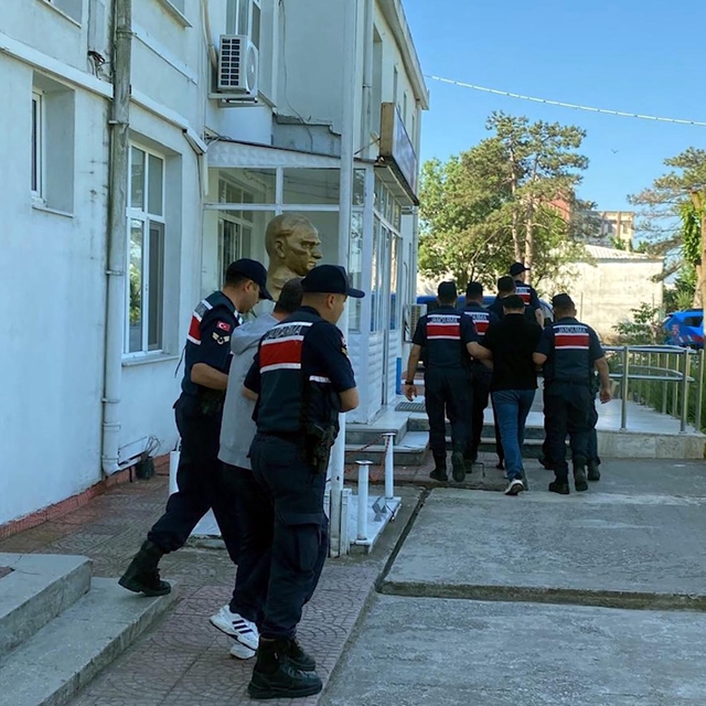 Tekirdağ merkezli 4 ilde 'nitelikli hırsızlık' operasyonu: 14 gözaltı