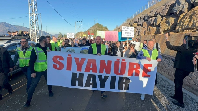 Artvin'de siyanür havuzlarına tepki yürüyüşü