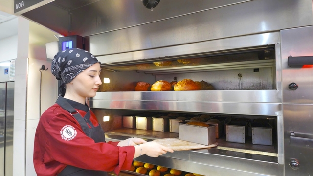 TOGÜ mutfak eğitim ve üretim tesisi örnek model oluyor