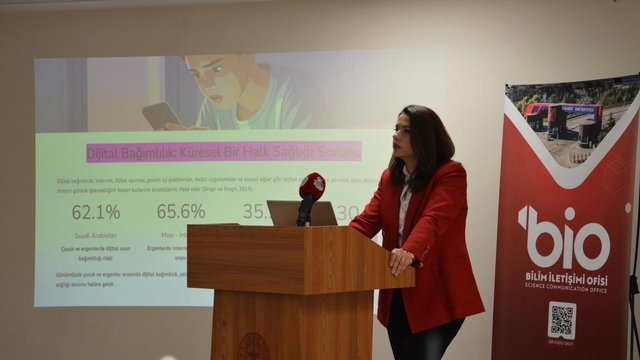 Karabük'te "Dijital Nesil ve Aile Dinamikleri" semineri düzenlendi