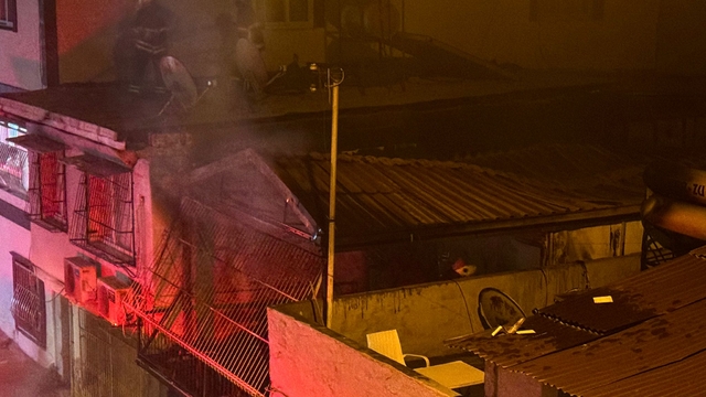 Adana'da müstakil evde çıkan yangın söndürüldü