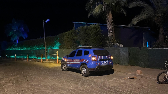 Alanya'da apartmanda çıkan yangın ekiplerce söndürüldü