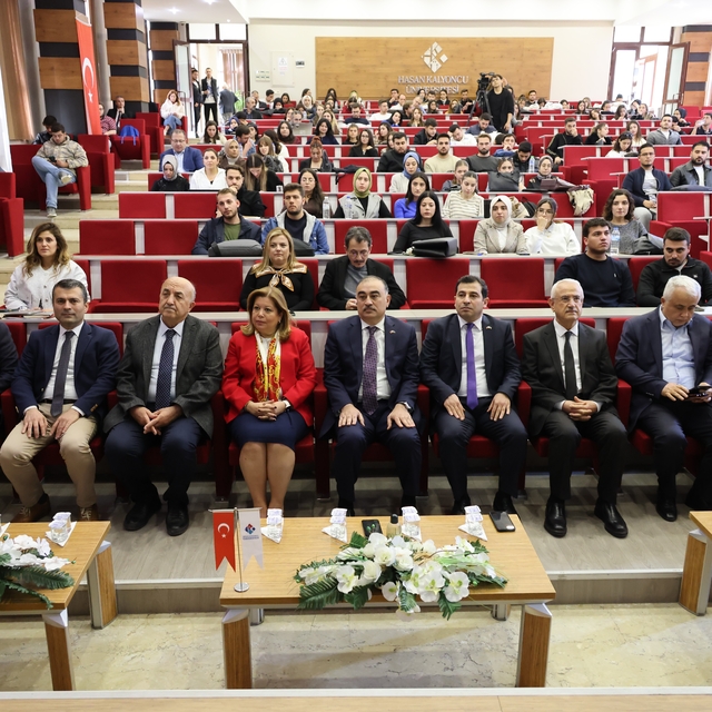 HKÜ'de Türkiye-Azerbaycan dostluğu ve stratejik ortaklığı