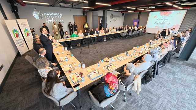 Başkan Özlü: "Güçlü kadın, güçlü Türkiye demektir"