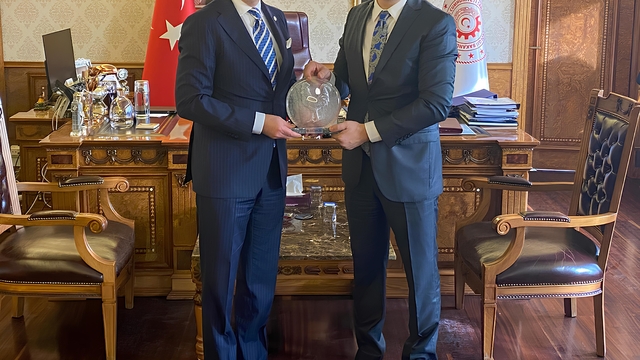 Denizli sanayisinin rekabet artırmak için DSO yönetimi Ankara'da önemli görüşmeler yaptı