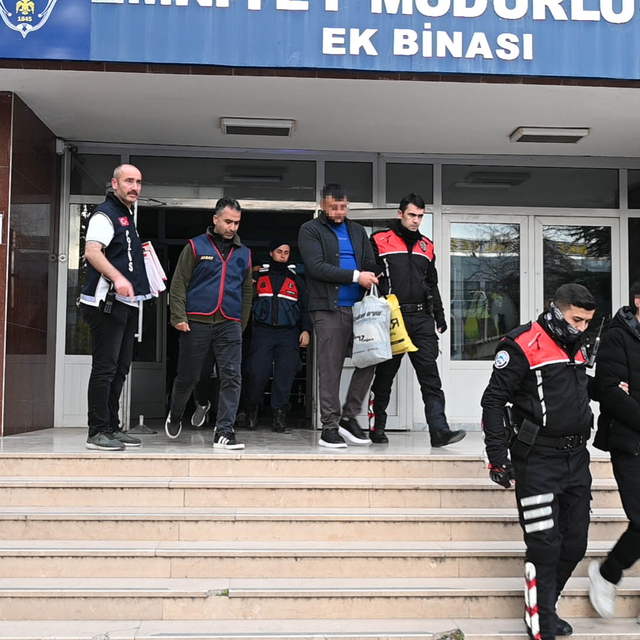 Kırıkkale'de 15 firari hükümlü yakalandı