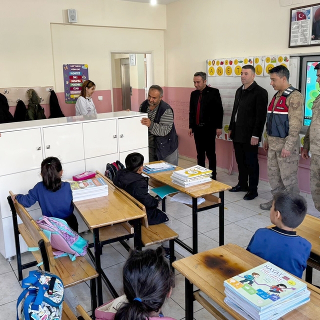 Öğretmen-veli dayanışması Bay köyünde örnek oldu