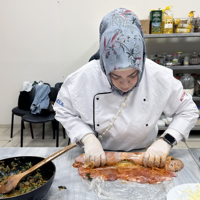 Kahramanmaraş'ta yeni aşçılar yetişiyor