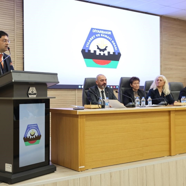 "Dost Meclisi" Diyarbakır'da buluştu