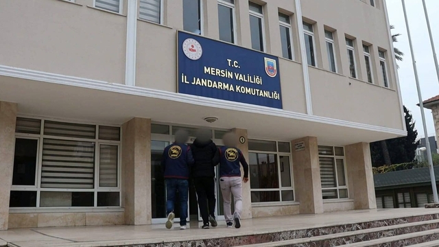 Kendilerini MİT görevlisi tanıtan telefon dolandırıcıları jandarma ekiplerince yakalandı