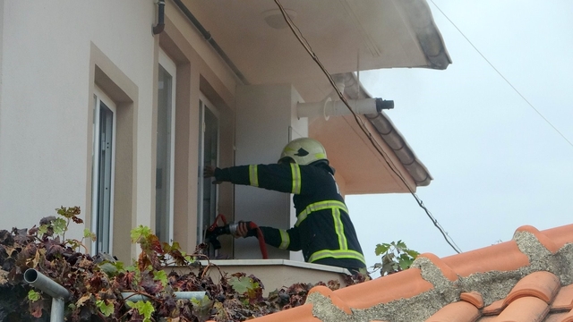 Menteşe'de evde çıkan yangın söndürüldü