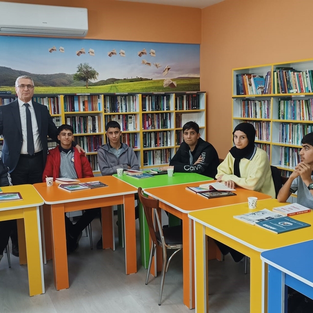 Batman'da 'Okuma Noktası' 4,5 yılda 40 bin öğrenciye ulaştı