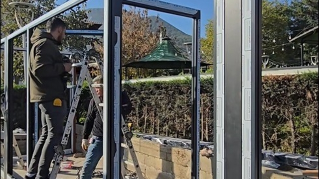 Bayırköy'de yeni nesil durak hizmeti başladı