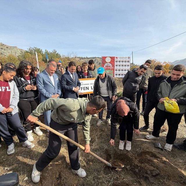 Uçak kazasında şehit olanların isimleri hatıra ormanında yaşayacak.